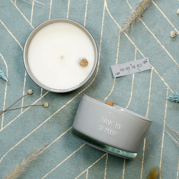 LAATSTE STUKS | Een Bedankje dat Blijft Branden | Flessenpost Geurkaars “Thank You So Much”